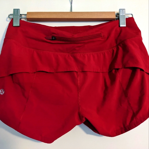 Lululemon shorts, red size 4 - Picture 1 of 2